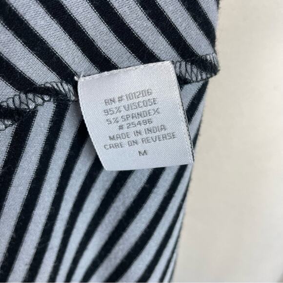 Soft Surroundings Black & Gray Stripe Knit Embroidered Tunic Medium - Picture 8 of 8